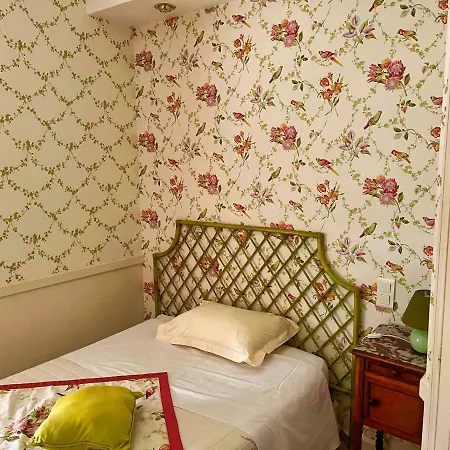 בית הארחה Le Jardin Du Vendome 3*