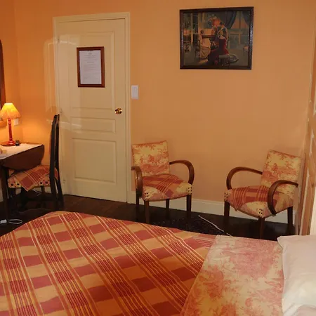 Le Jardin Du Vendome بيت ضيافة 3*